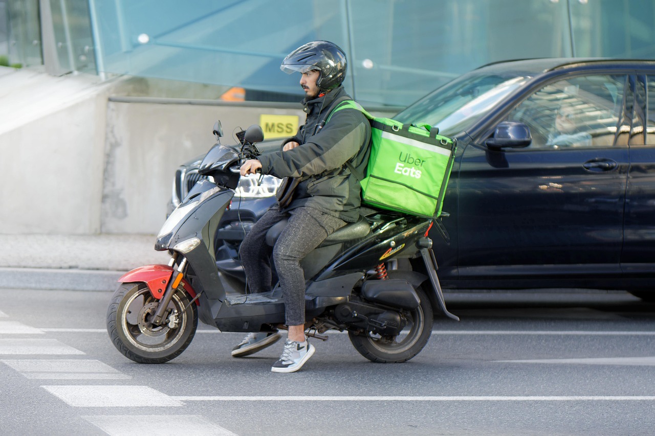 découvrez des options de livraison durables qui réduisent l'empreinte carbone tout en garantissant un service rapide et efficace. engagés pour un avenir plus vert, nos solutions de livraison allient praticité et respect de l'environnement.